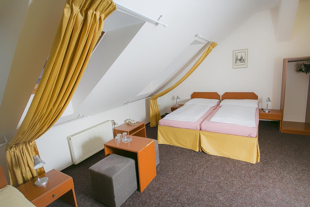 Hotel U Sladku Prague Exterior photo