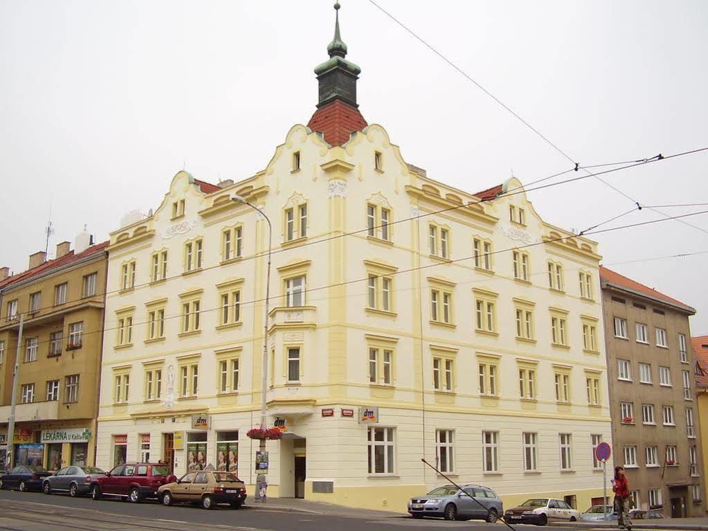 Hotel U Sladku Prague Exterior photo