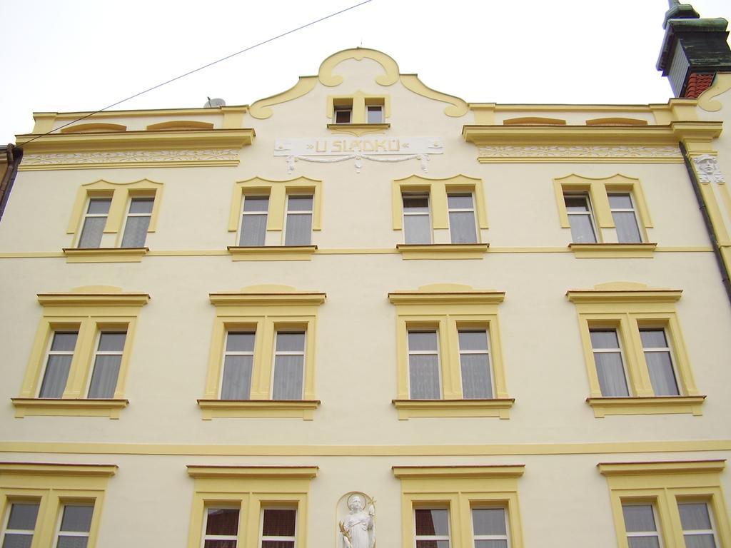 Hotel U Sladku Prague Exterior photo